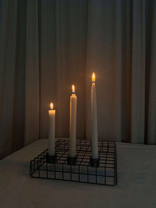 Candle Stories: Grid 02 – Blåmst x Kalager Design