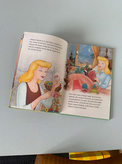 Disney-bog – Tim og Bum narrer katten Lucifer