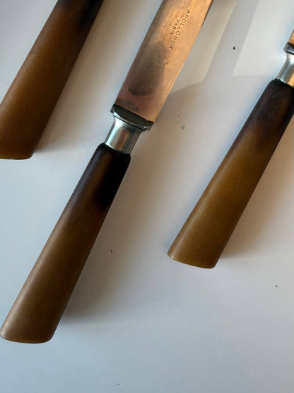 Smørknive med brunt skaft