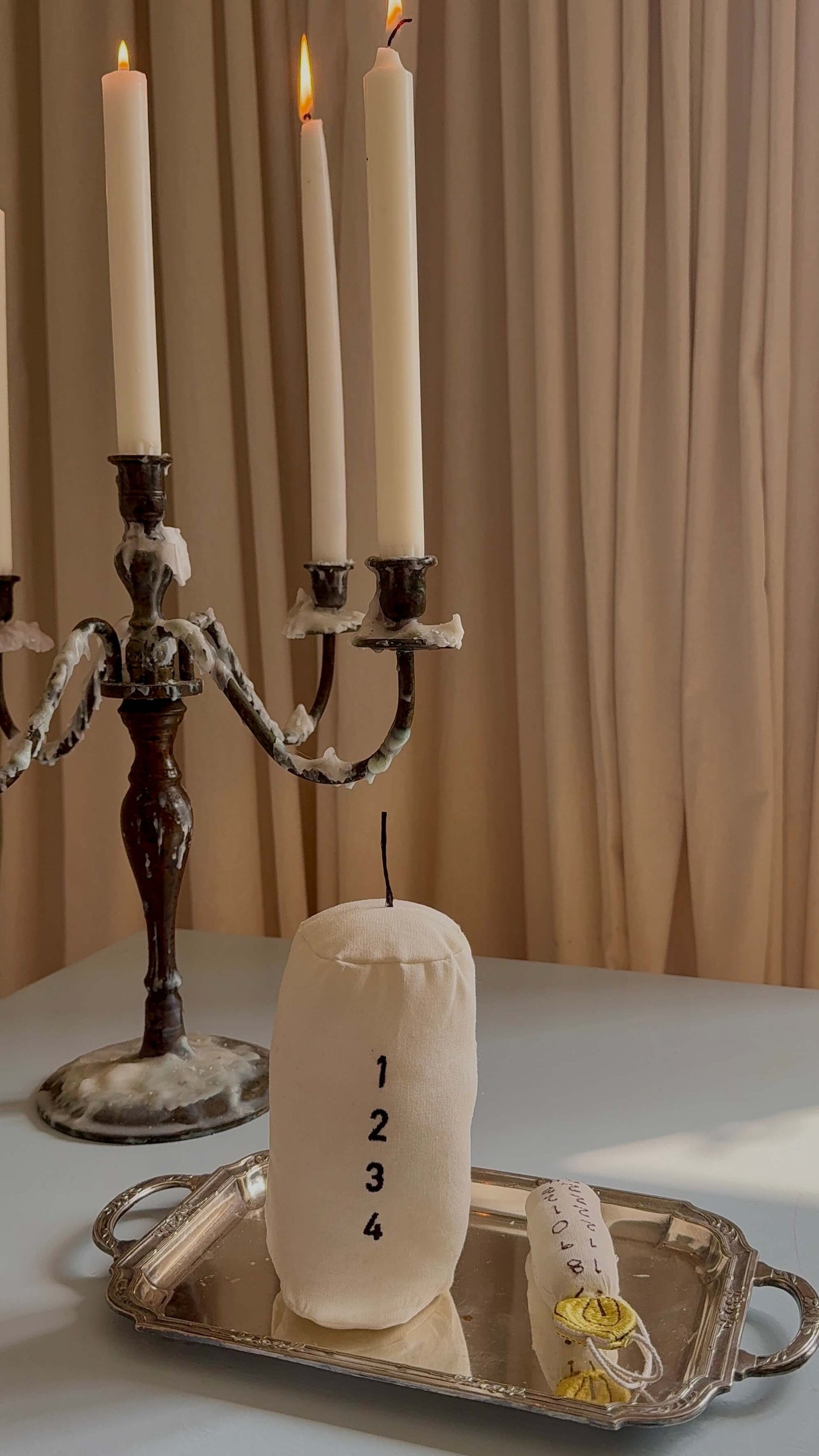 Kalenderlys – polstret adventspynt til jul