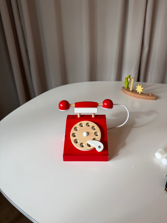 Legetøjstelefon i rød og hvid