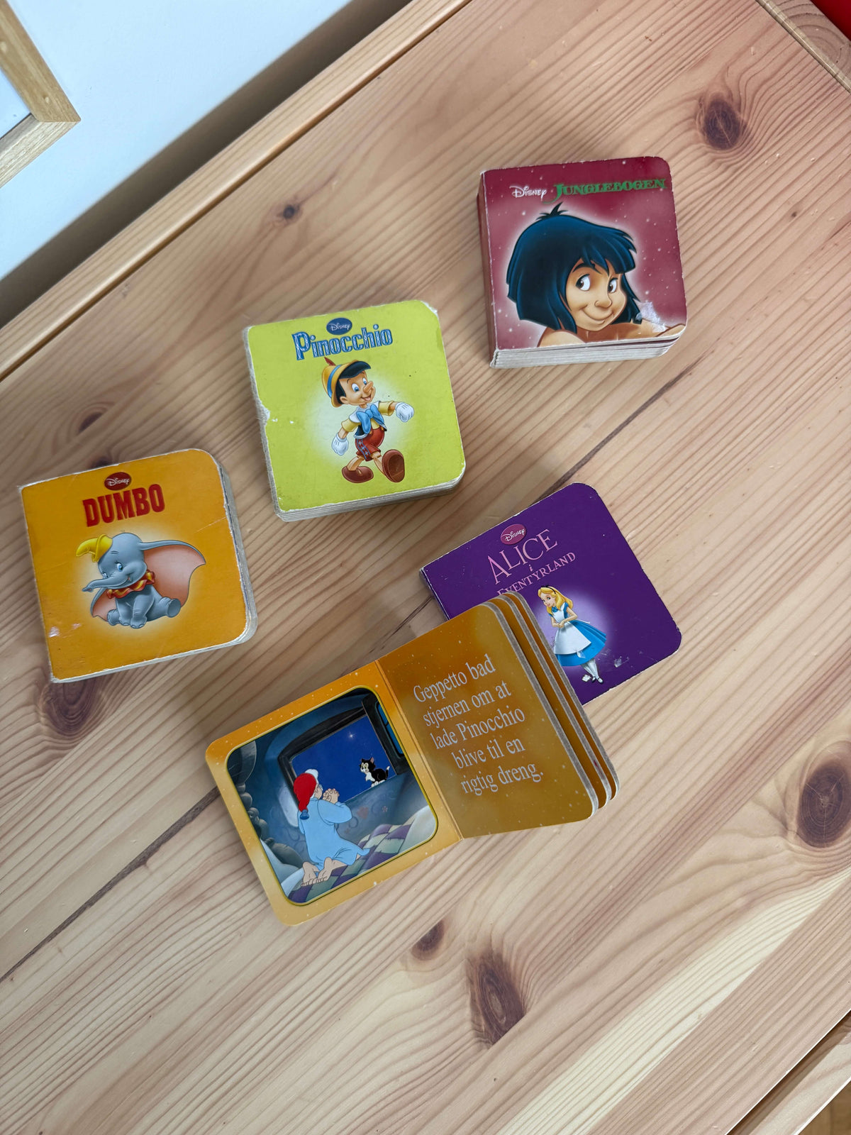Små Disney bøger