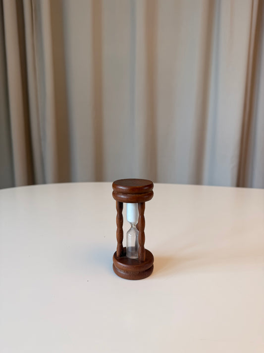 Timeglas i trædesign