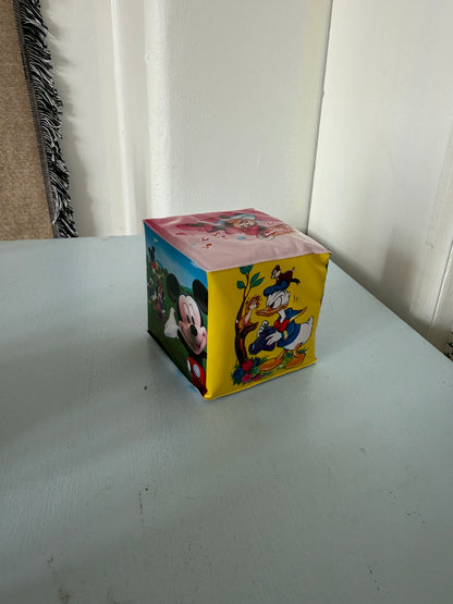 Bløde Disney terninger – legetøj & læring
