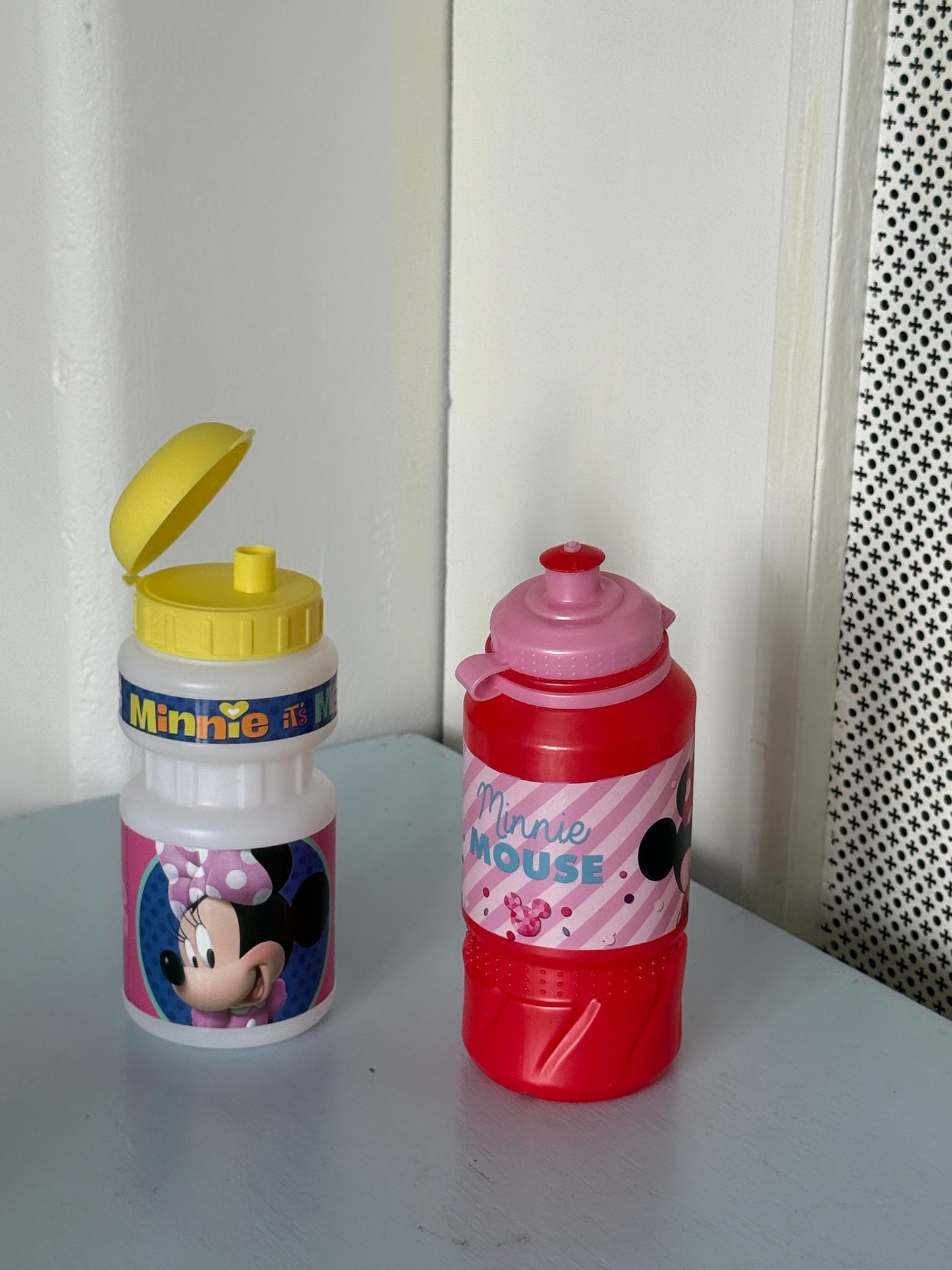 Minnie Mouse drikkedunk – børneservice