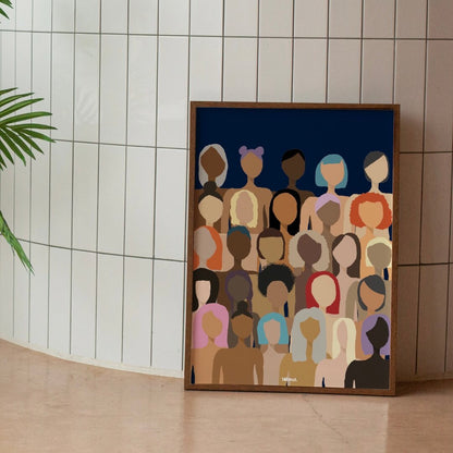 Women of the World plakat fra Blåmst, vist med mørkeblå baggrund – stærkt visuelt udtryk.